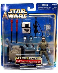 Star Wars Saga ESB Hoth Survival Accessory Set with Hoth Rebel Soldier