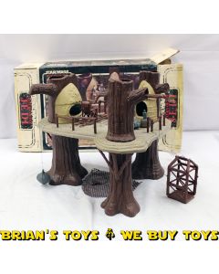 Vintage Kenner Star Wars Playset Boxed Ewok Village C6 with C3 Box
