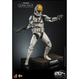 Sideshow Hot Toys 12