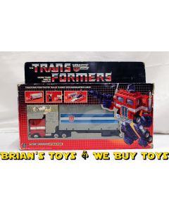 Vintage Transformers G1 Boxed  Autobot Commander Optimus Prime C8.5 w/C5 Box (Missing hose, gas pump, and right hand)