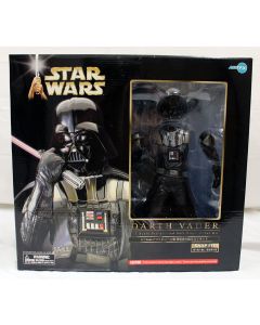 Star Wars Kotobukiya Darth Vader Mint