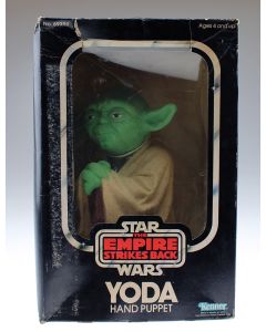 Vintage Kenner Star Wars Boxed Yoda Hand Puppet (C6 with C2 Box)