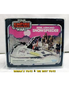 Vintage Kenner Star Wars Vehicle Boxed Snowspeeder C7 with C6 Pink Box (Broken Pegs for Rear Grillwork)
