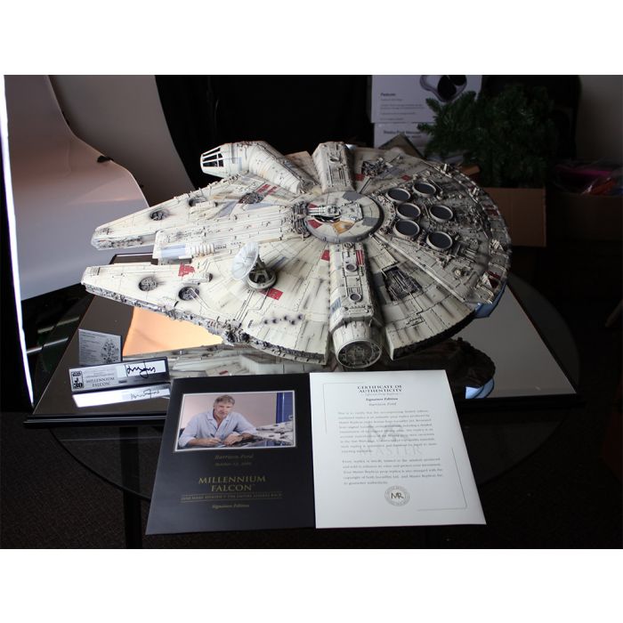 millennium falcon collectible