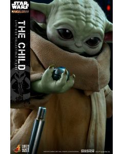 Star Wars Hot Toys Life-Size The Child Sideshow Figure from the Mandalorian LMS013
