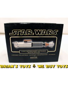 Star Wars Master Replicas Luke Skywalker ROTJ Scaled Replica Gold Lightsaber