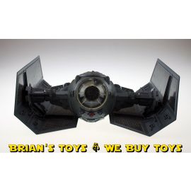 Vintage Kenner Star Wars Vehicle Loose Darth Vader TIE Fighter C5 (wings don't stay connected)